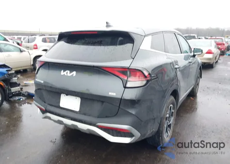 2023 Kia Sportage Lx z USA, uszkodzony, nr VIN KNDPUCAF0P7074804
